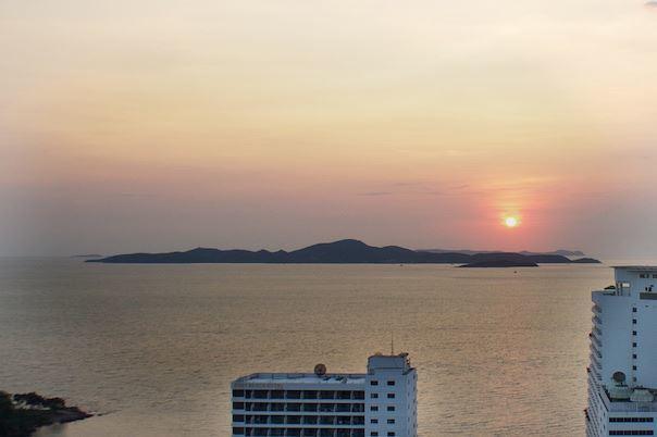 The Cliff Residence Condo Pattaya Camera foto