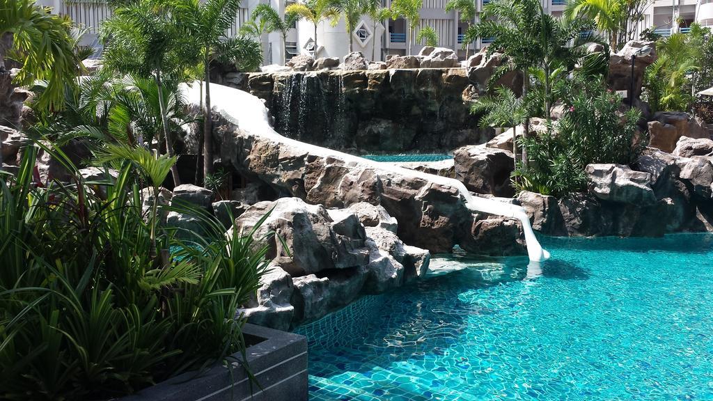 The Cliff Residence Condo Pattaya Esterno foto